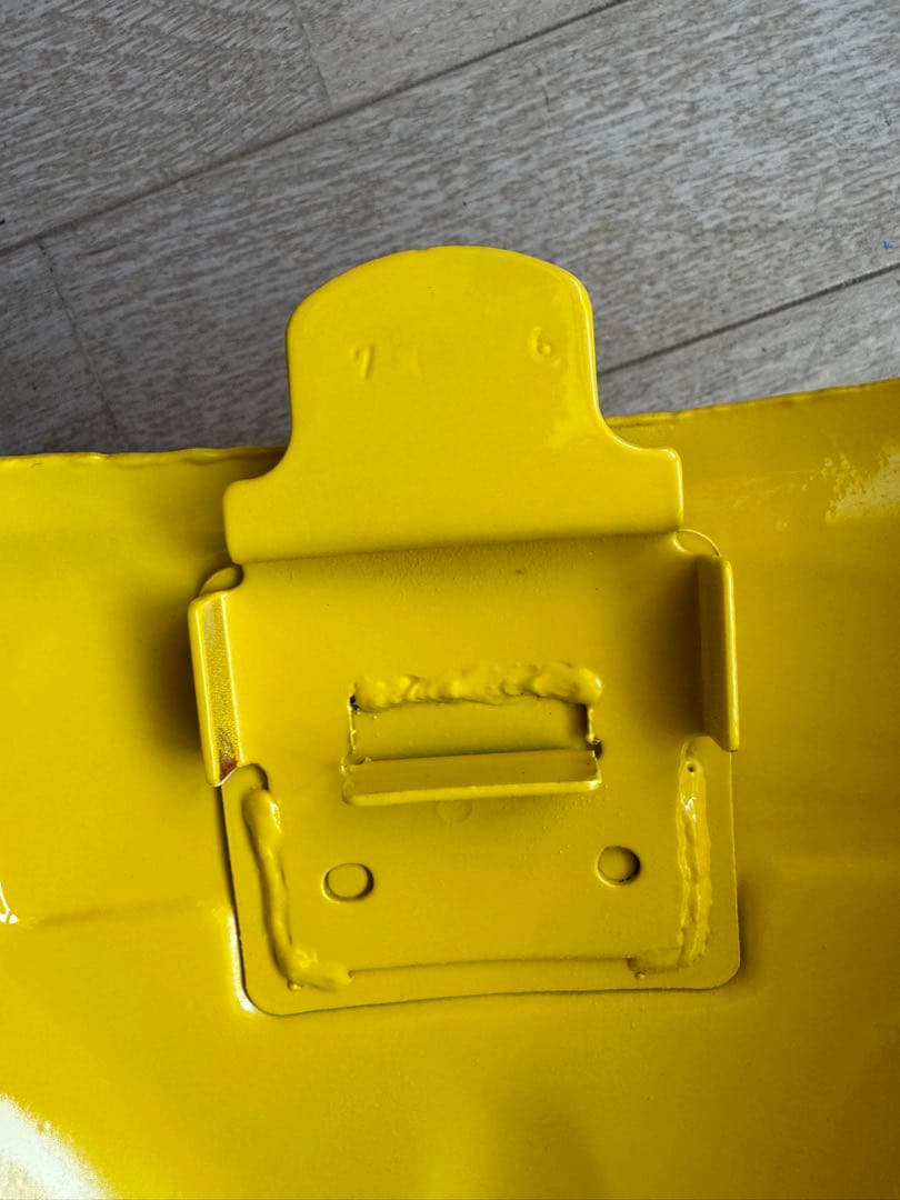 CB400F 純正タンク 398cc パラキートイエロー