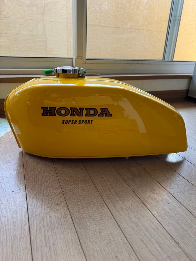 CB400F 純正タンク 398cc パラキートイエロー