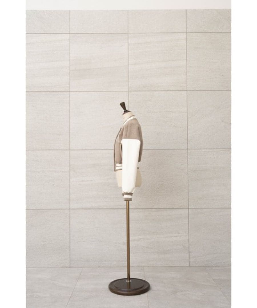 ミストレアス　Bicolor Compact Stadium Jacket