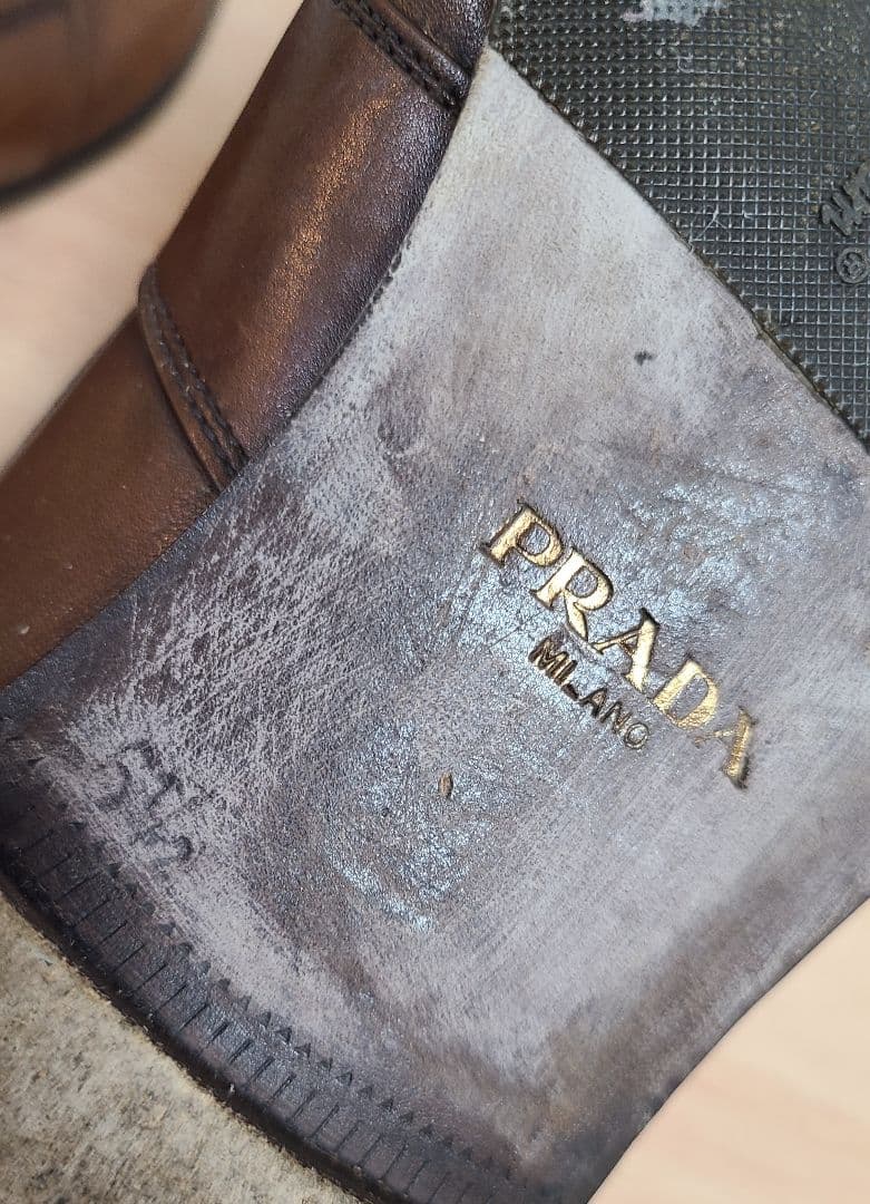 PRADA 本革ブラウンレザーシューズ ローファー ビジネスシューズ