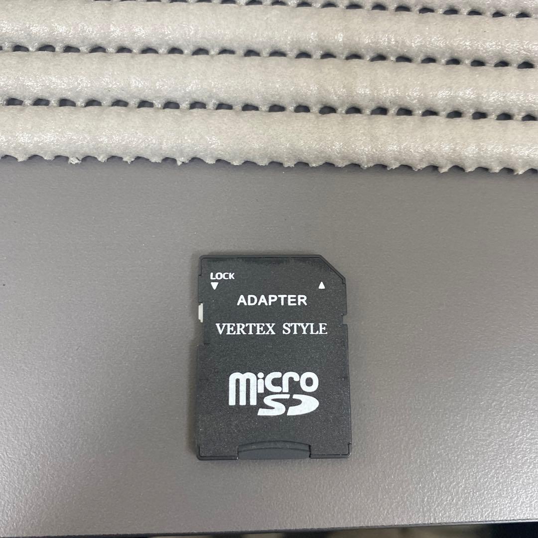 ストラーダPanasonicカーナビCN-RE04WD Bluetooth