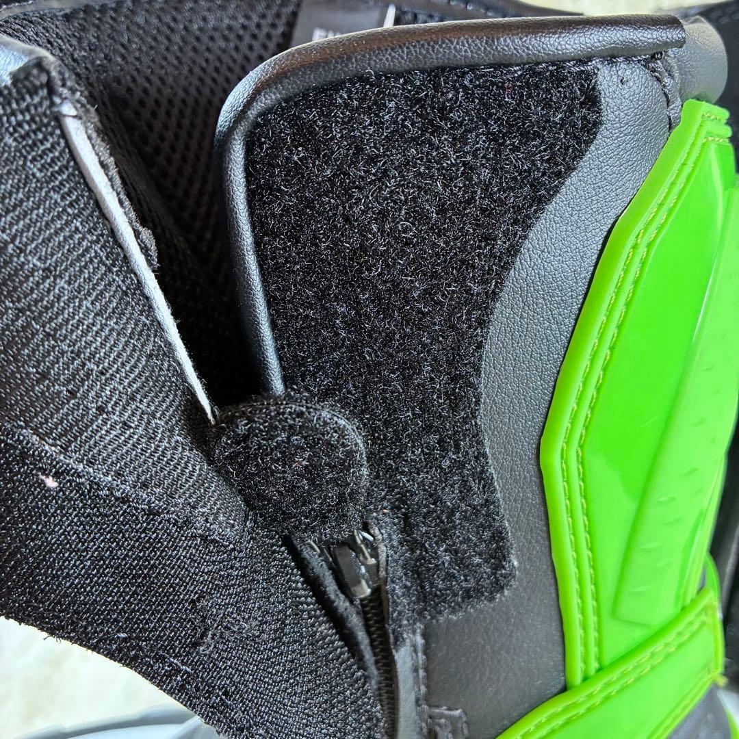 【ベリック】 美品　レーシングブーツ 24cm バイク　ブーツ　完売品　綺麗