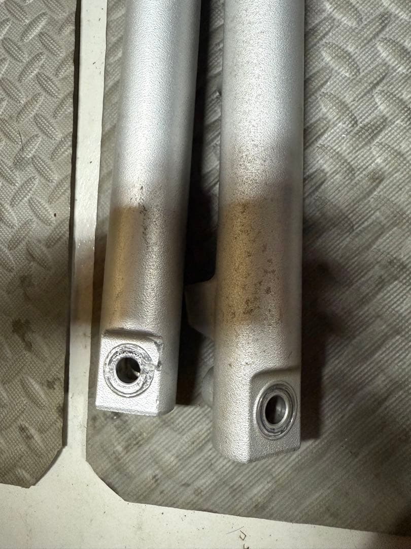 エイプ100 純正フロントフォーク　ドラム用