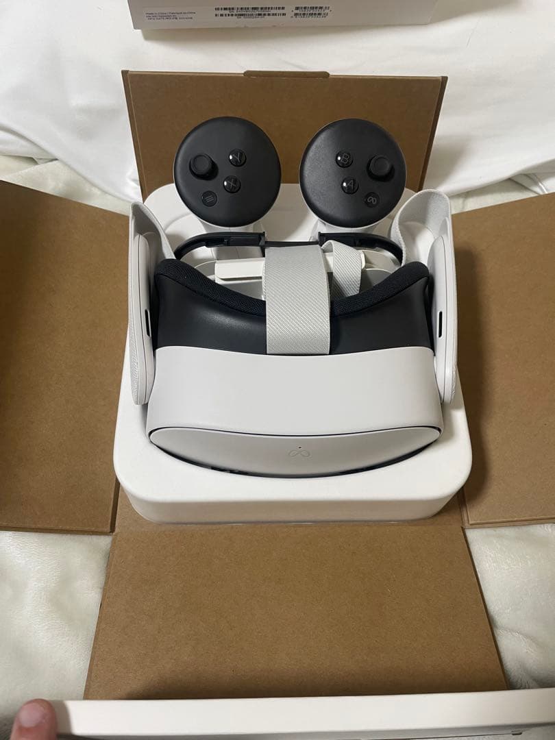 その他  Quest 3s 128GB 