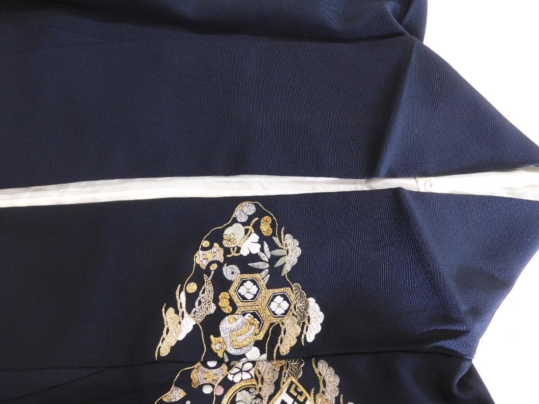 正絹・豪華な宝尽くし刺繍入り訪問着・一ツ紋・共八掛