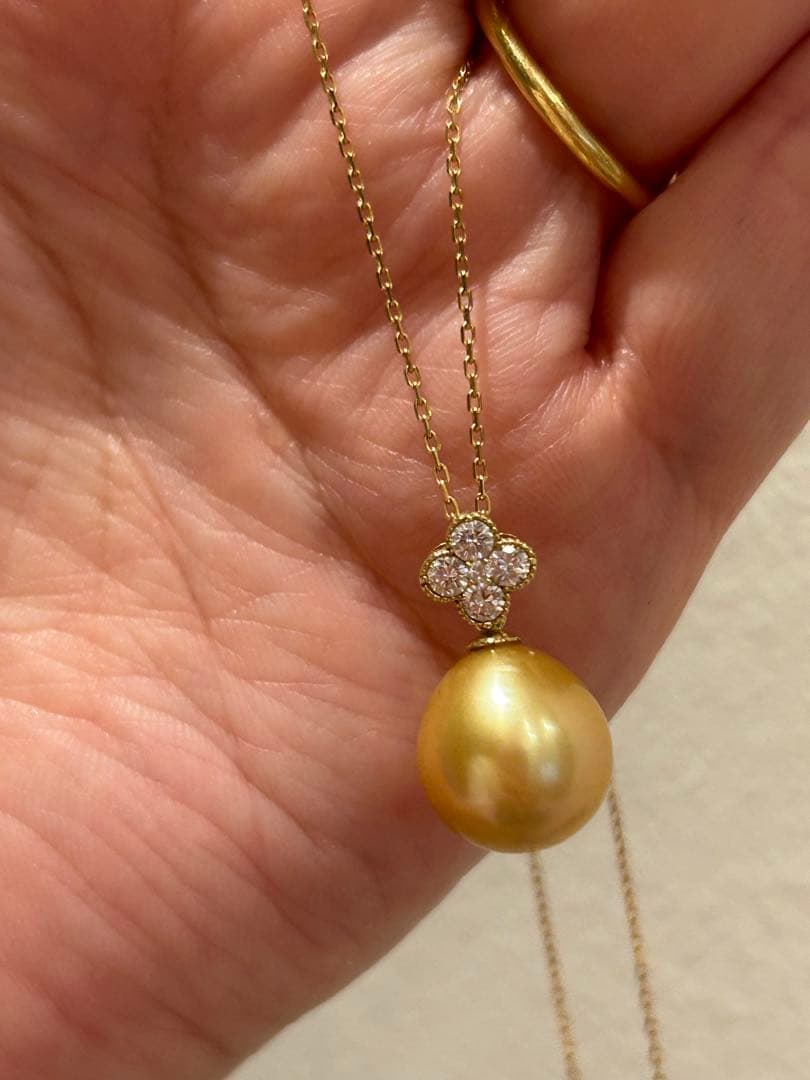 Rose様トップのみK18南洋白蝶ゴールデンパールダイヤ0.2ct