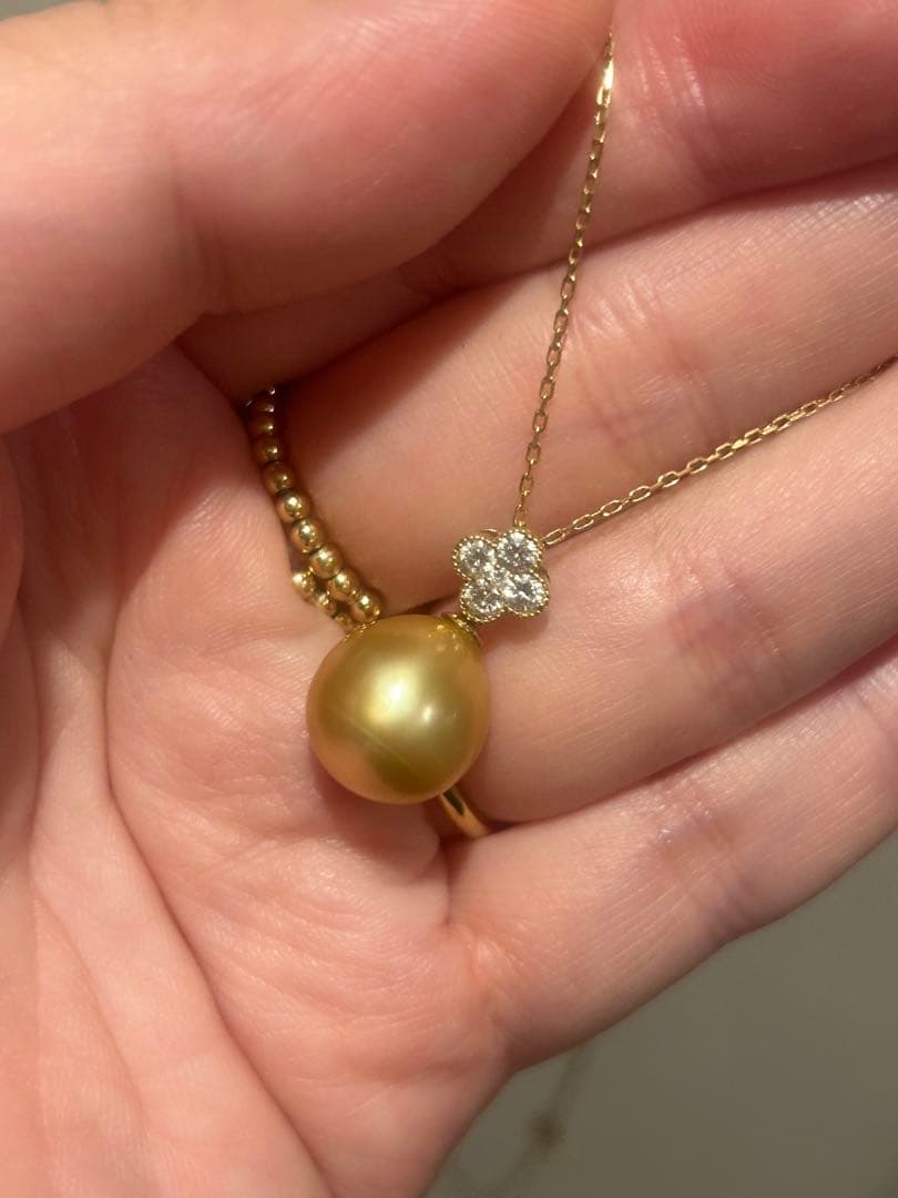 Rose様トップのみK18南洋白蝶ゴールデンパールダイヤ0.2ct