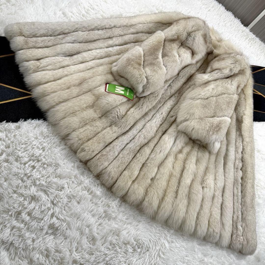 未使用訳 総丈112㎝ ダイアナ サガフォックス コート 肉厚 L AA169