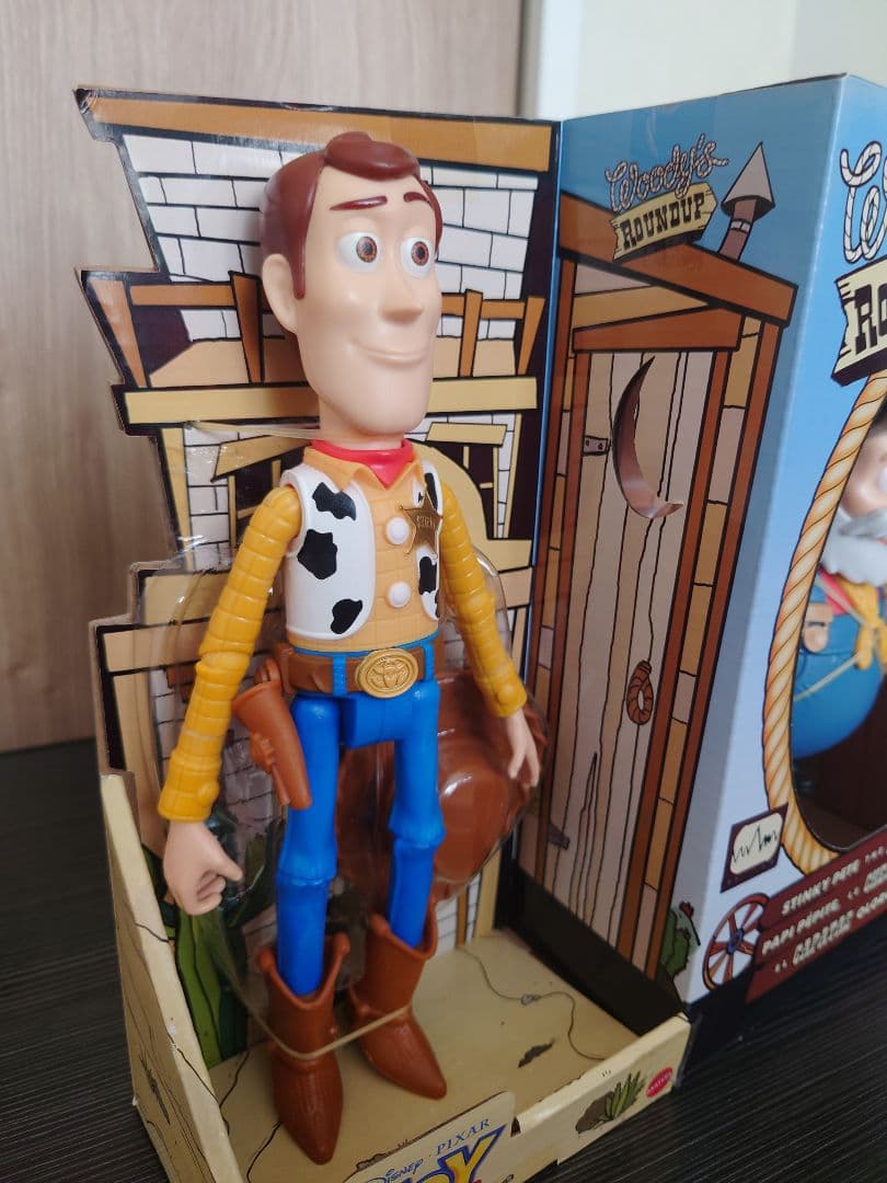 トイ・ストーリー　ウッディ　プロスペクター　フィギュア　ラウンドアップ