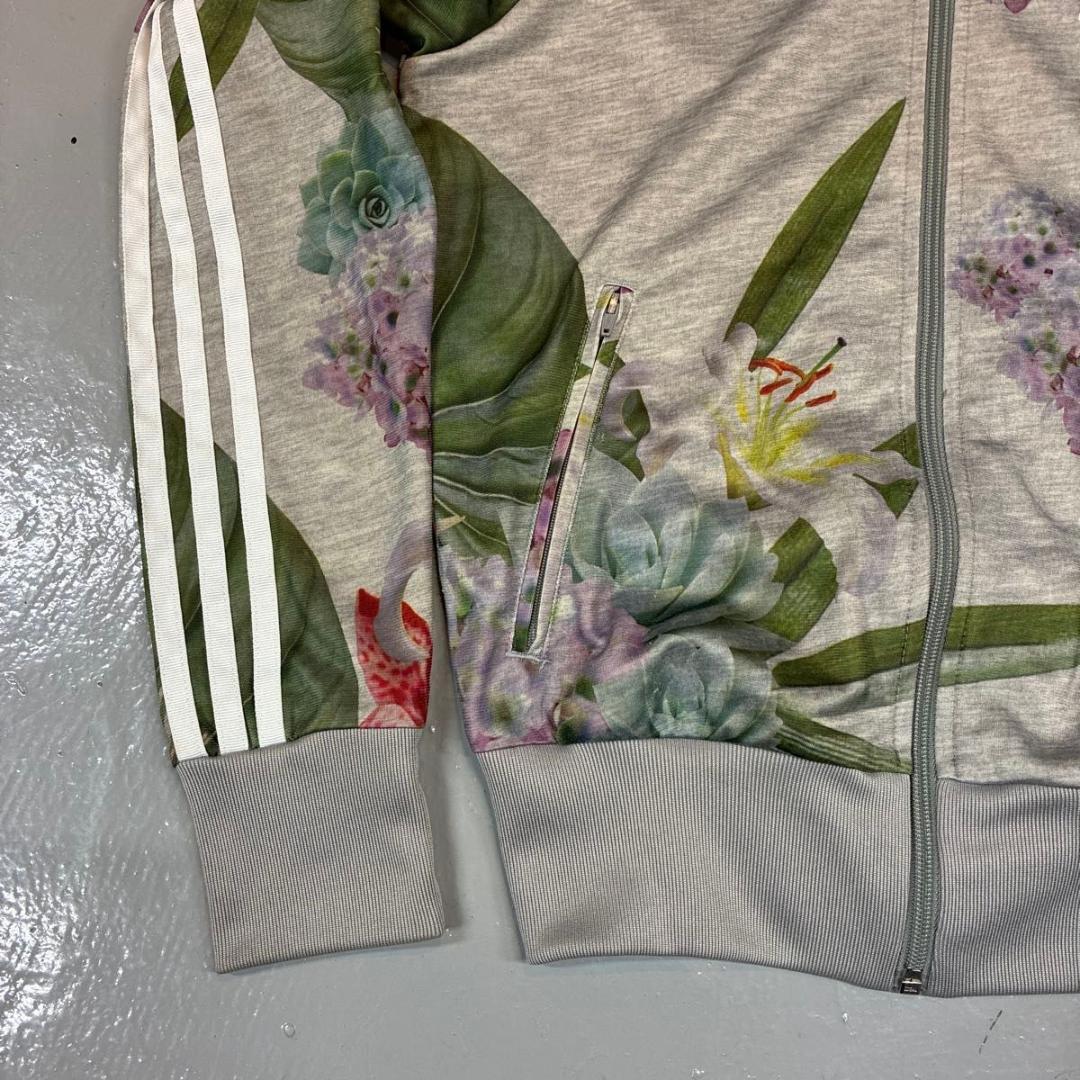 85サイズ　約Mサイズ　adidas アディダス　花柄 トラックジャケット
