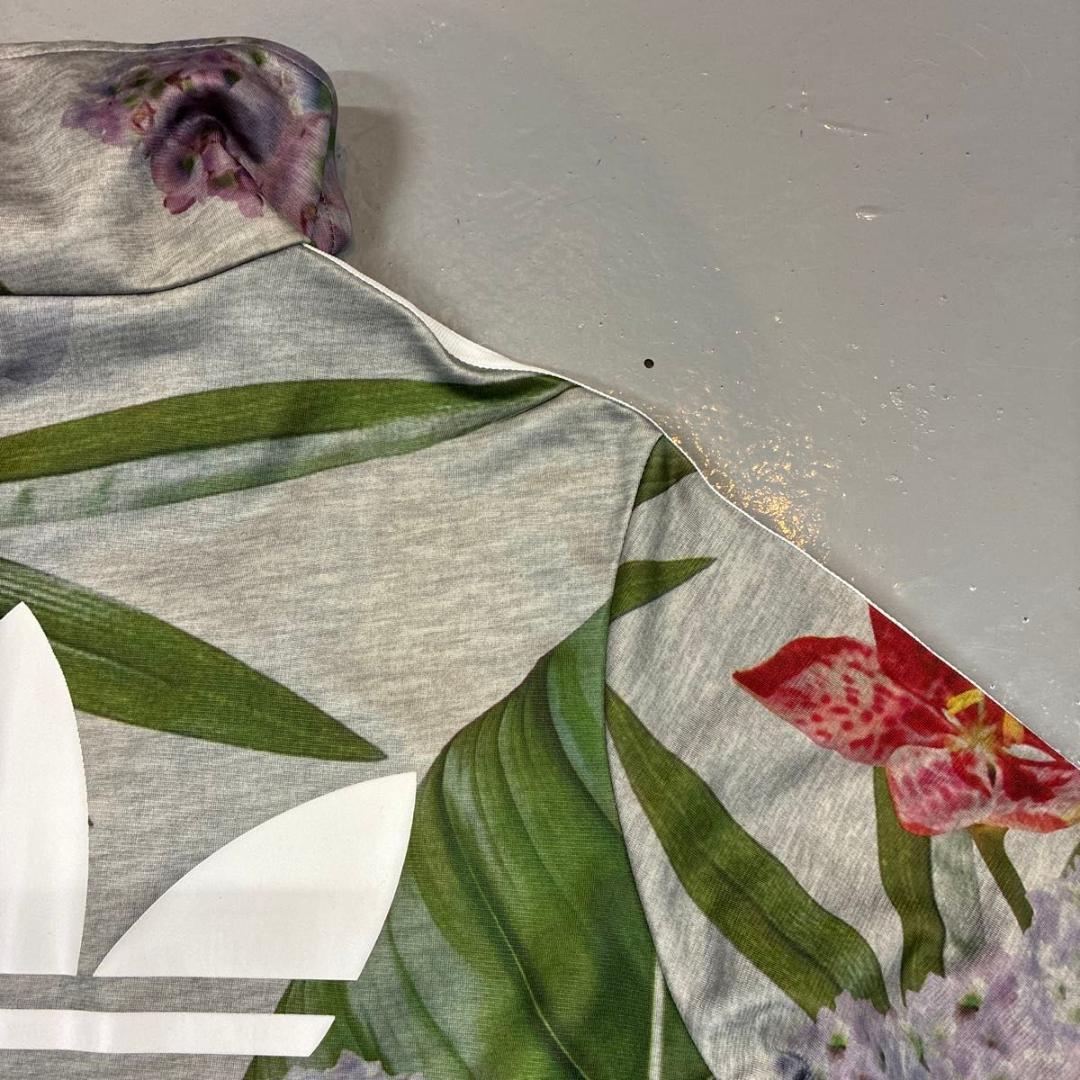 85サイズ　約Mサイズ　adidas アディダス　花柄 トラックジャケット