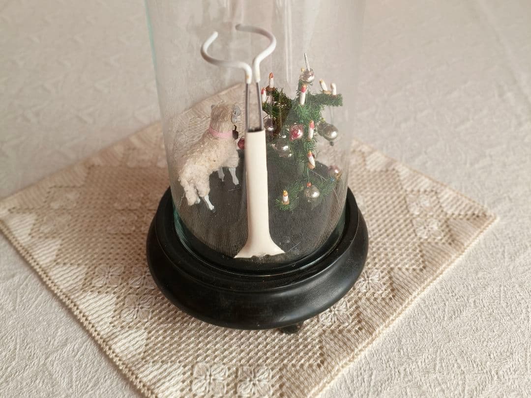 * vintage ✵ ガラスドーム オールドツリーと羊さん