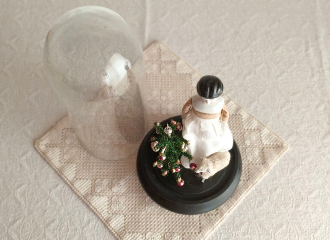 * vintage ✵ ガラスドーム オールドツリーと羊さん