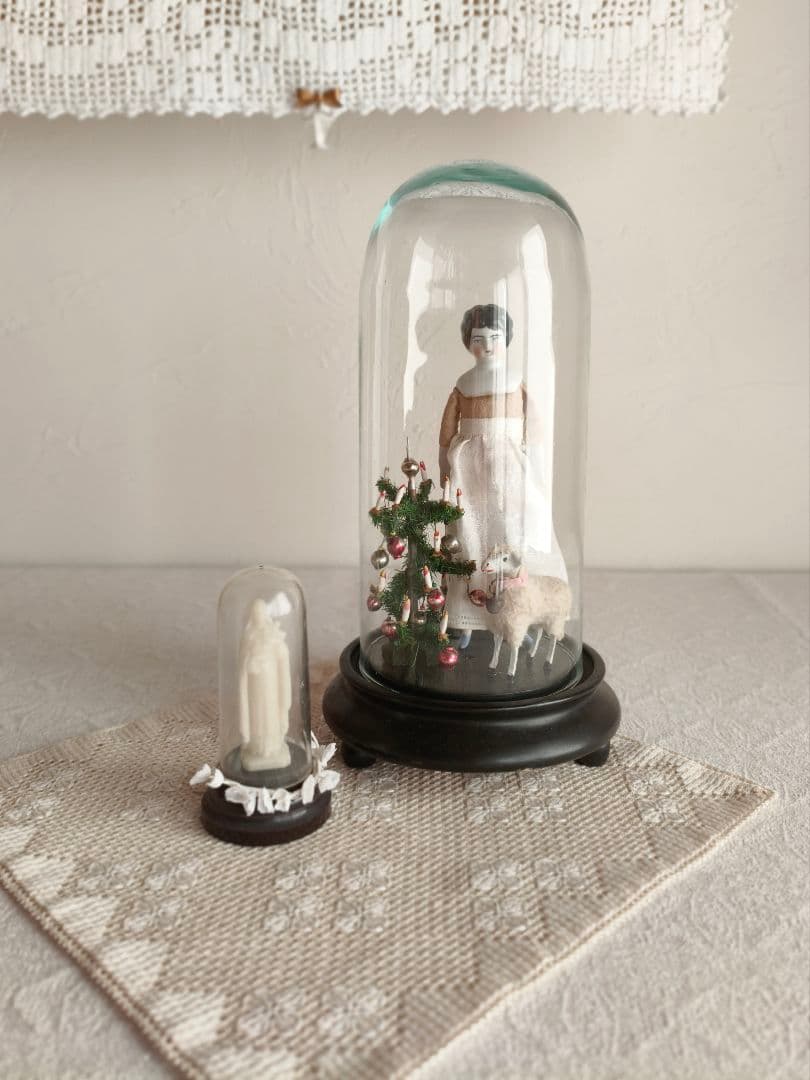 * vintage ✵ ガラスドーム オールドツリーと羊さん