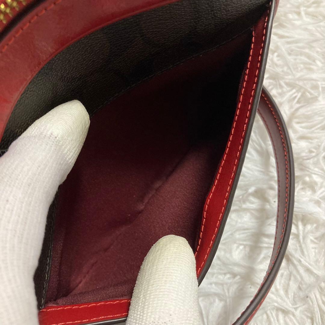 未使用級　現行　コーチ　ショルダーバッグ　ジェイミー カメラバッグ シグネチャー