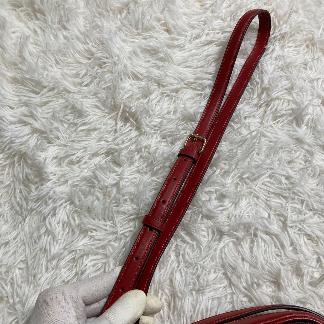 未使用級　現行　コーチ　ショルダーバッグ　ジェイミー カメラバッグ シグネチャー