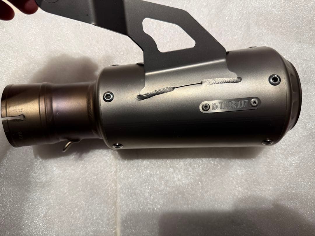 AKRAPOVIC チタンマフラー　M1000RR S1000RR (公道不可)