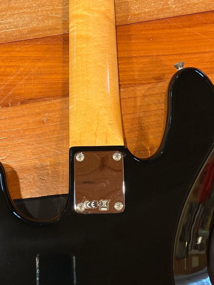 ベース FENDER 60s JAZZ BASS BLK