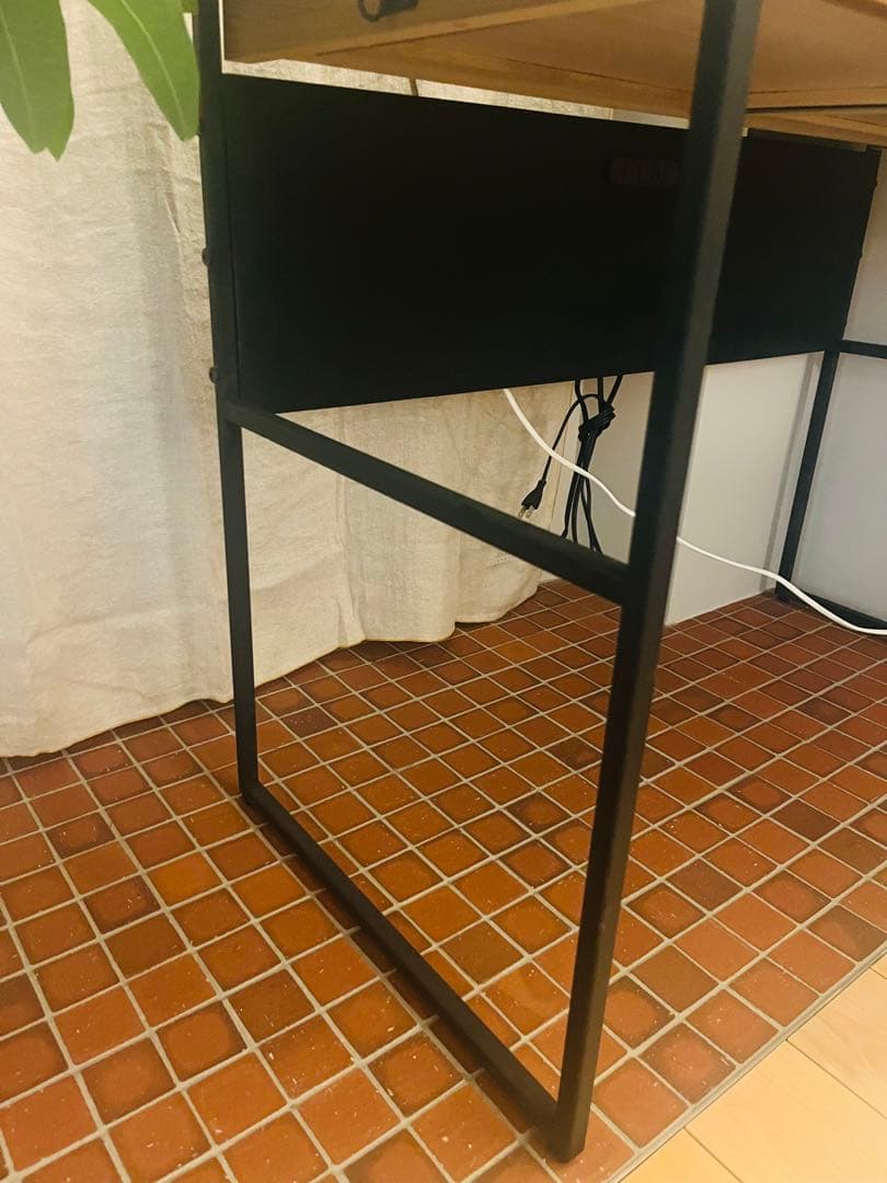 じゅん⭐︎【送料込】おしゃれデスク/学習机