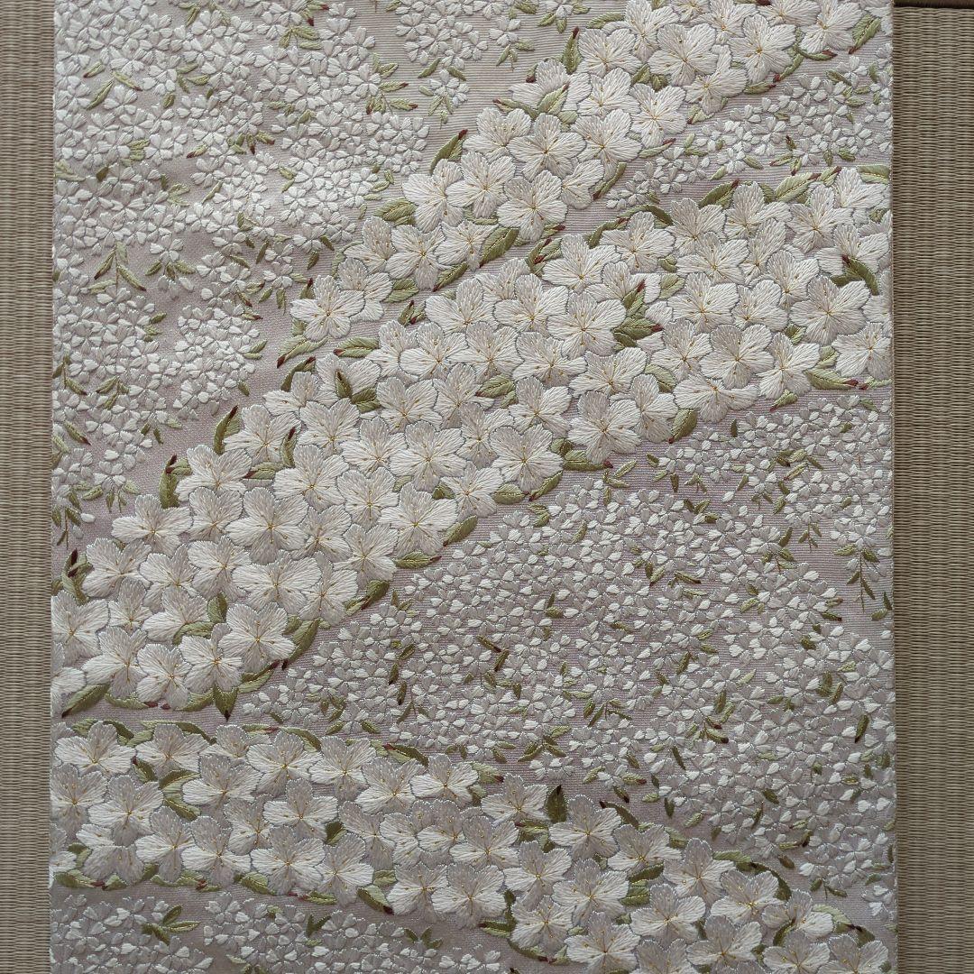 桜柄　袋帯　蘇州刺繍 パールトン加工済　箔 六通柄
