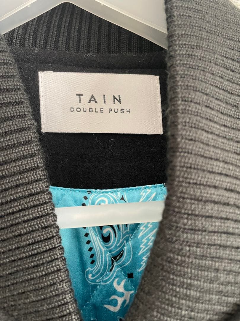 TAIN DOUBLE PUSH スタジャン 黒/白