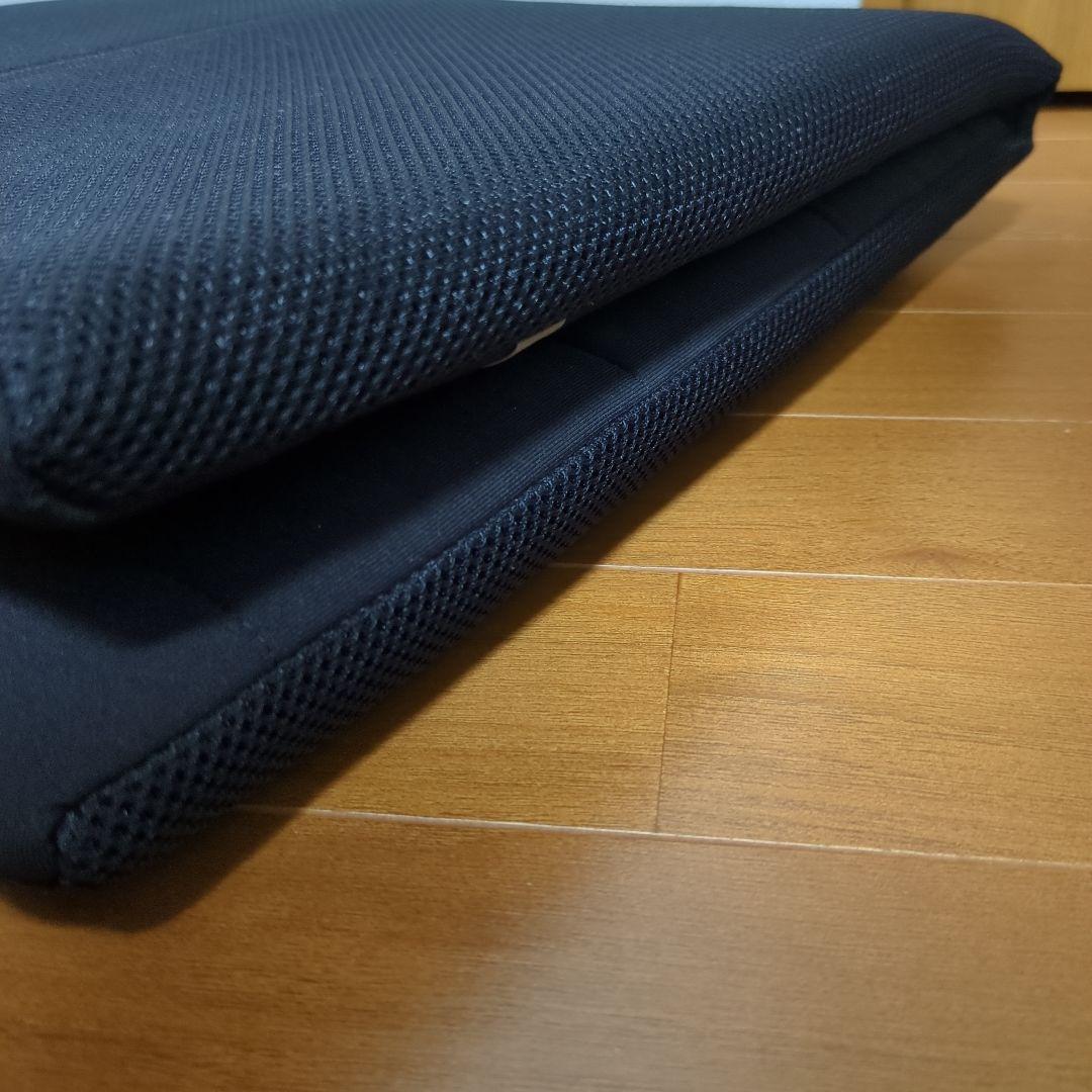 エア・ウィーブ 座クッション（背もたれ付）定価18,700円 8月初旬迄出品