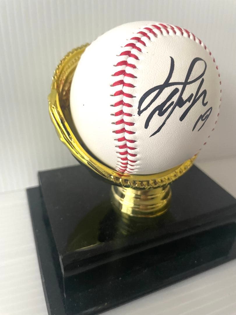 高橋宏人　 直筆サインボール×1 直筆サイン入りBBMカード×1