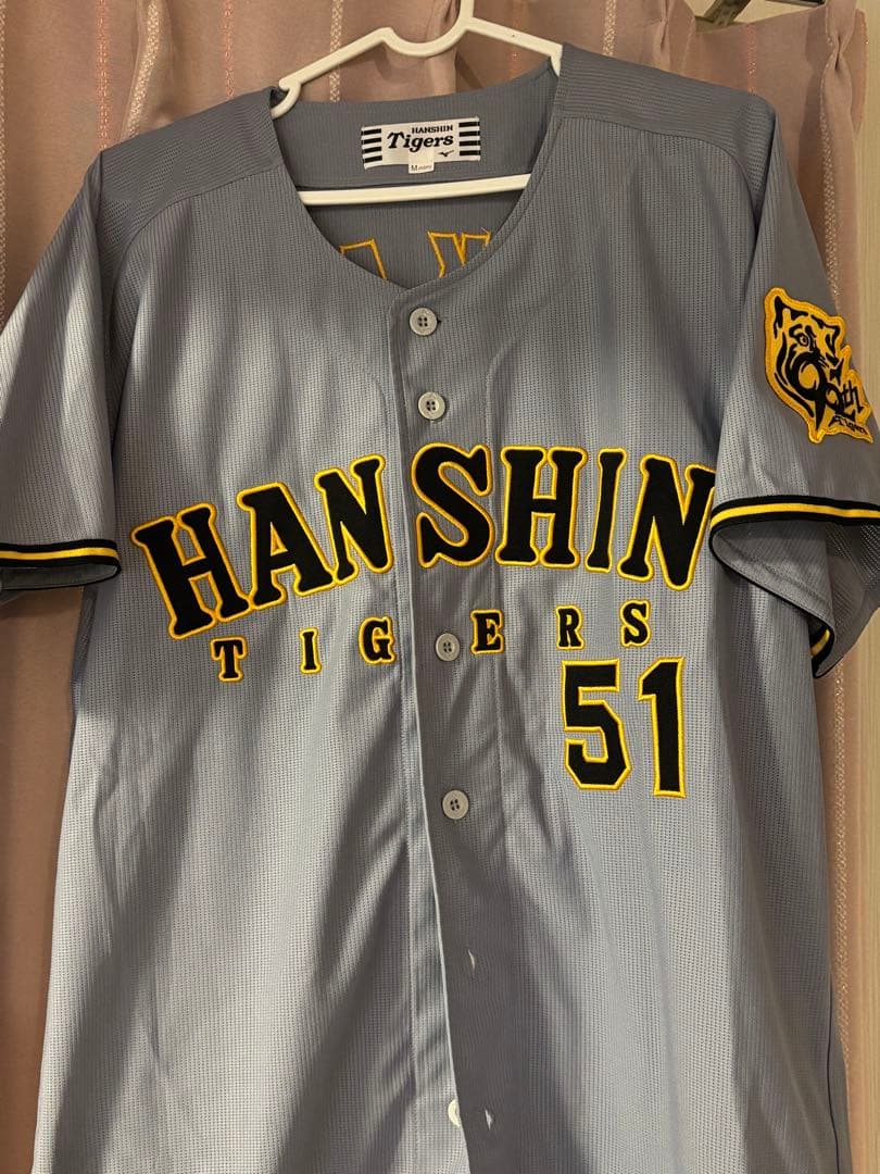 阪神タイガース 中野選手 ユニフォーム 51