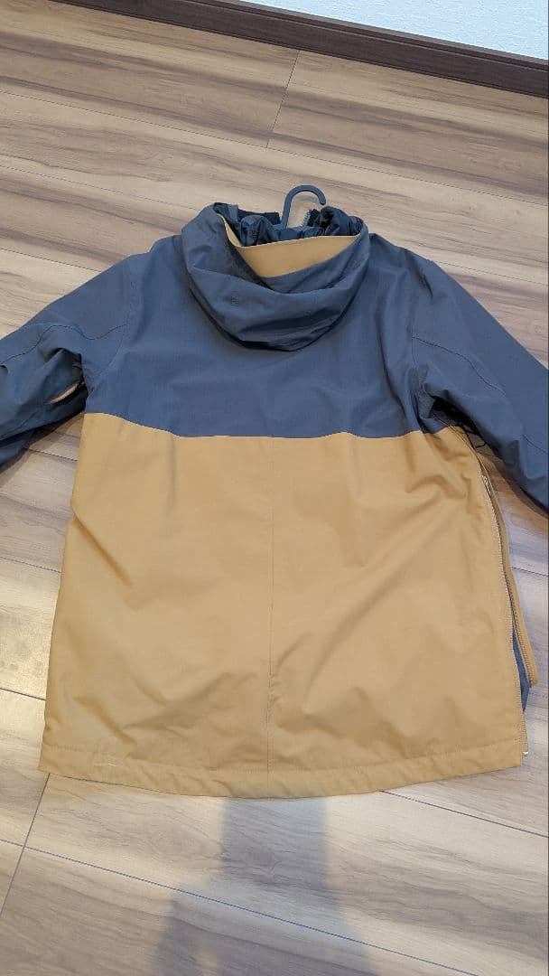 【値下げ‼️】HOLDEN スノーボードウェア S 上下セット