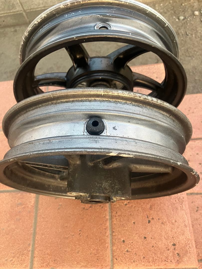 ライブディオZX 純正ガンメタホイール前後