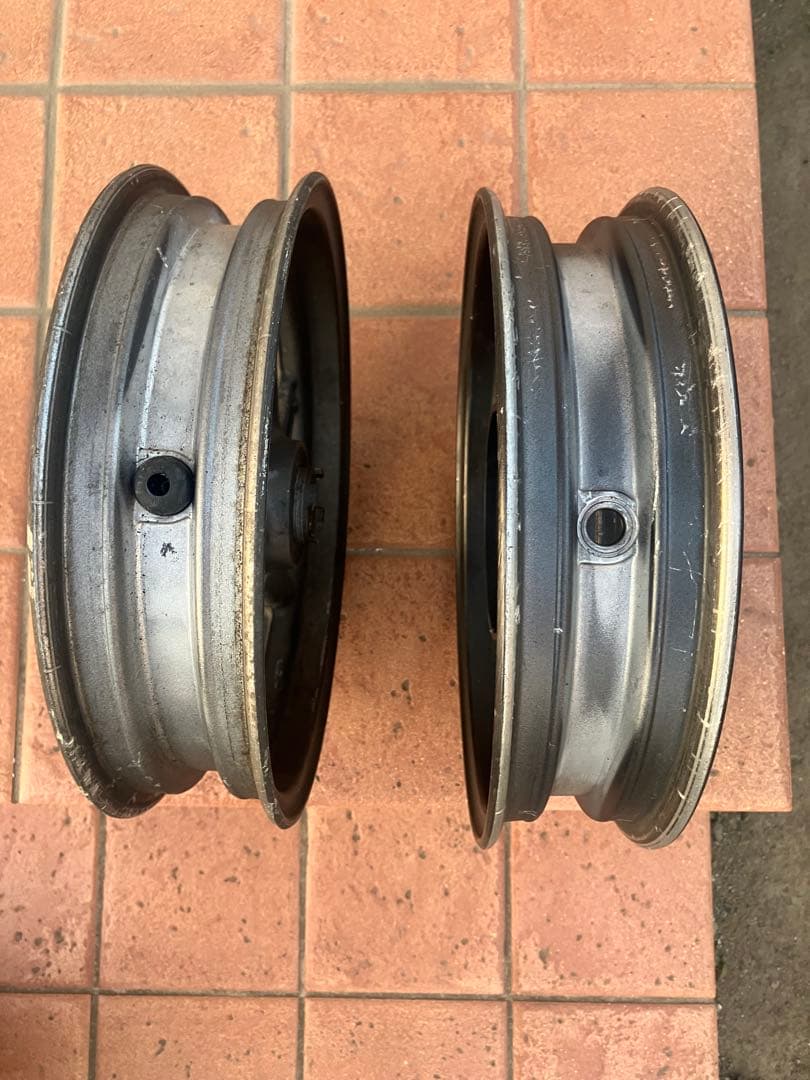 ライブディオZX 純正ガンメタホイール前後