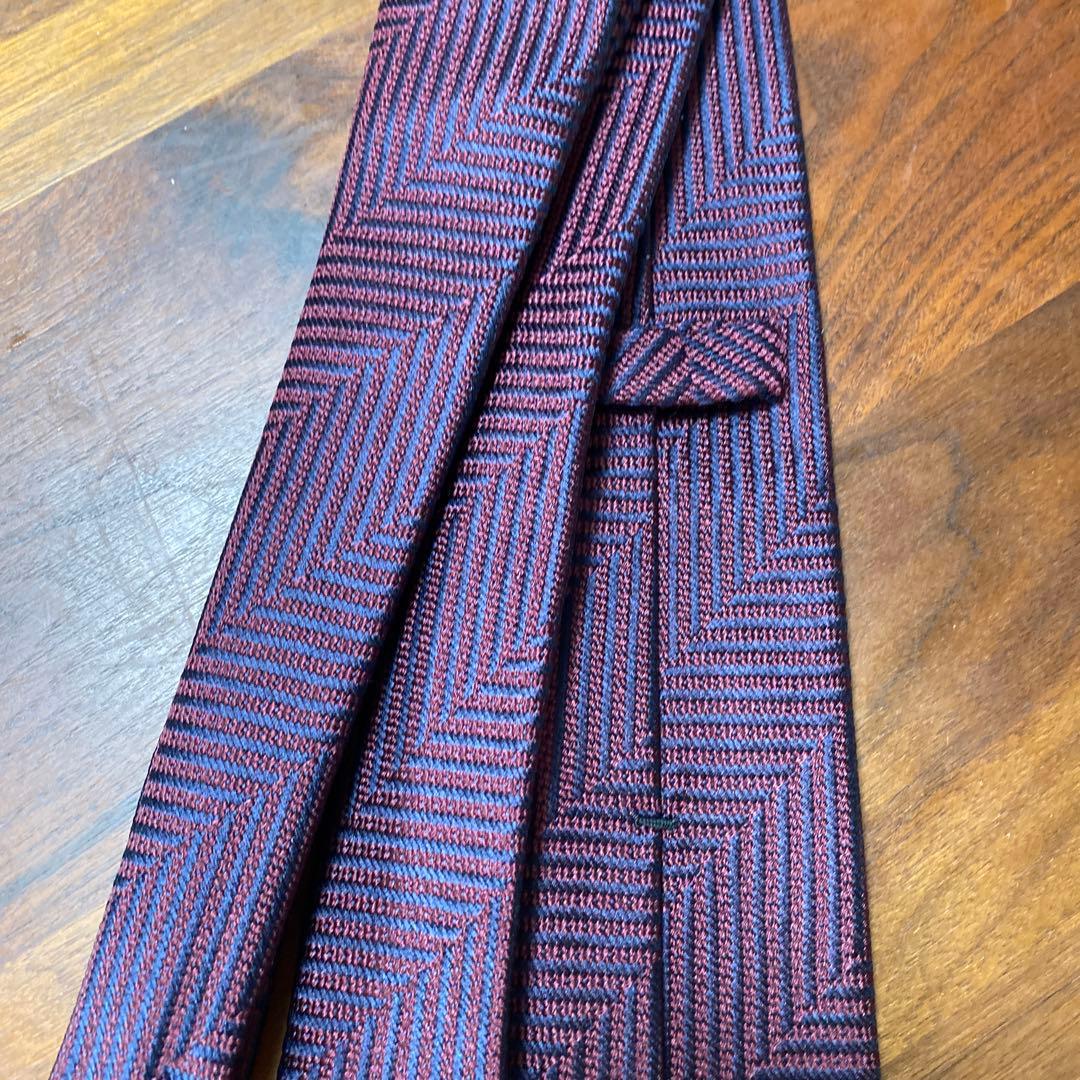 ★最終価格★【未使用】ブリオーニ Brioniネクタイ