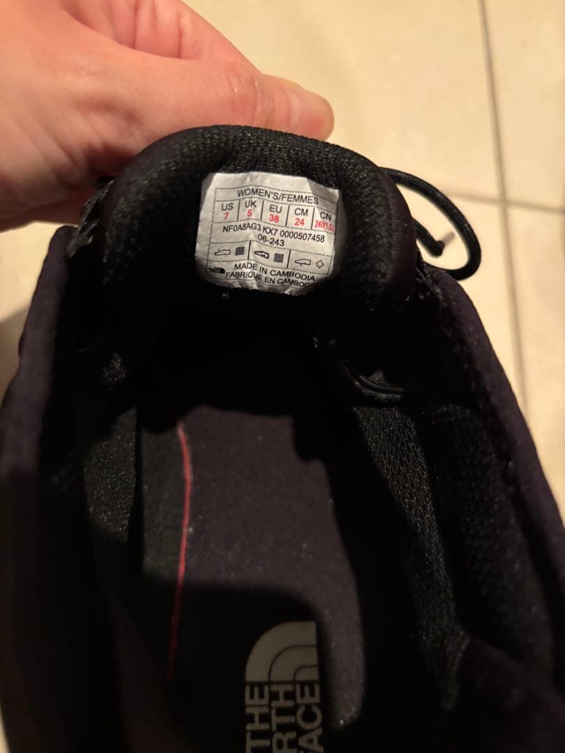 THE NORTH FACE 24cm ブラック　ヌプシ