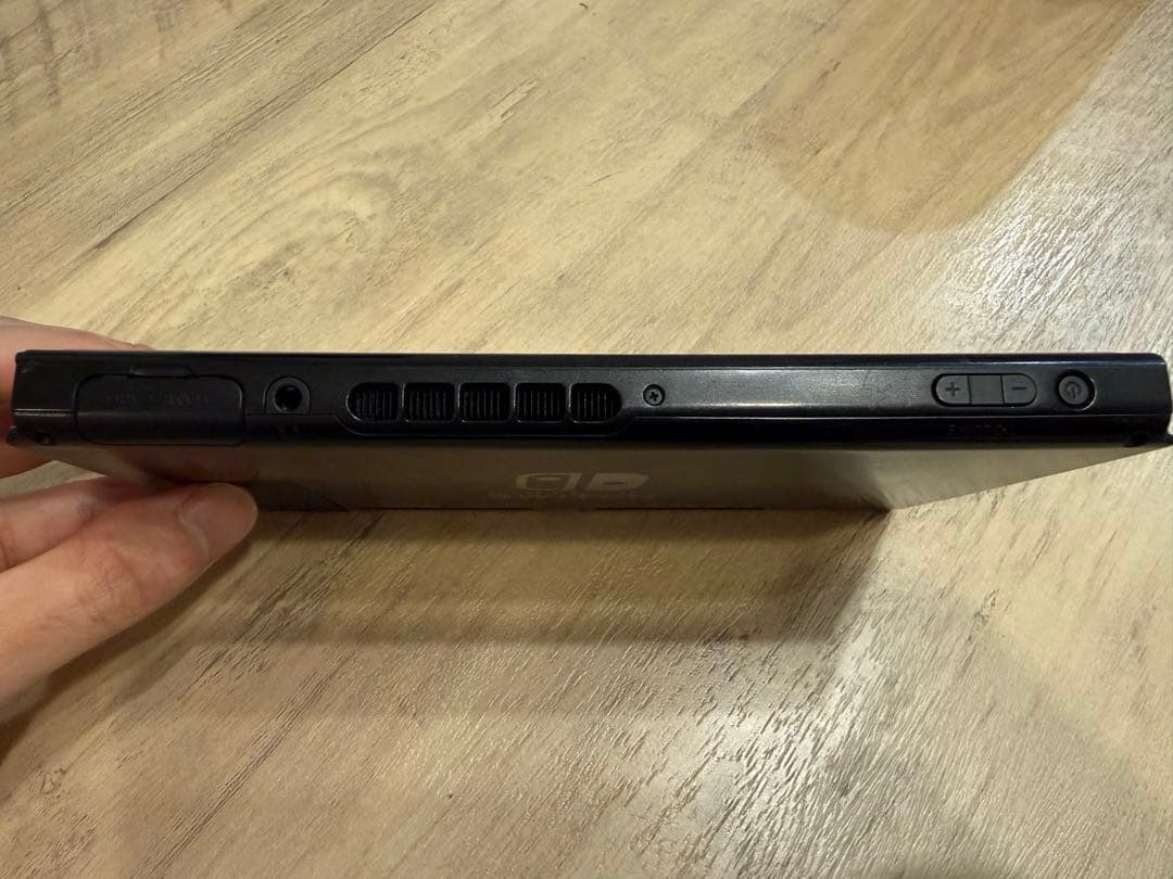 Nintendo Switch 本体 +Joy-Con