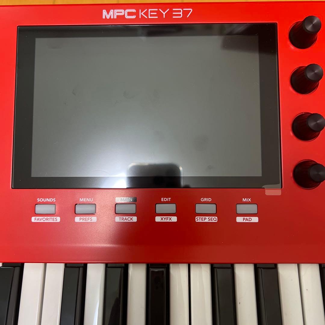 AKAI MPC KEY 37 MIDIキーボード　ほぼ新品