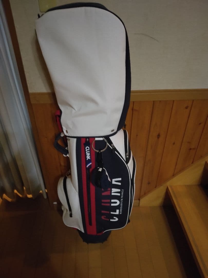 CLUNK キャディバッグ