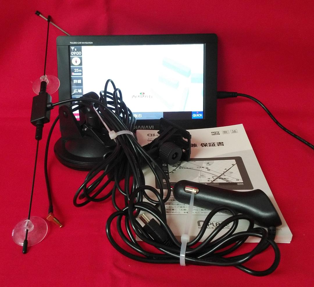 まるま～る…７インチナビ　…DNK-７８Ｆ（2018年地図）アンテナ付