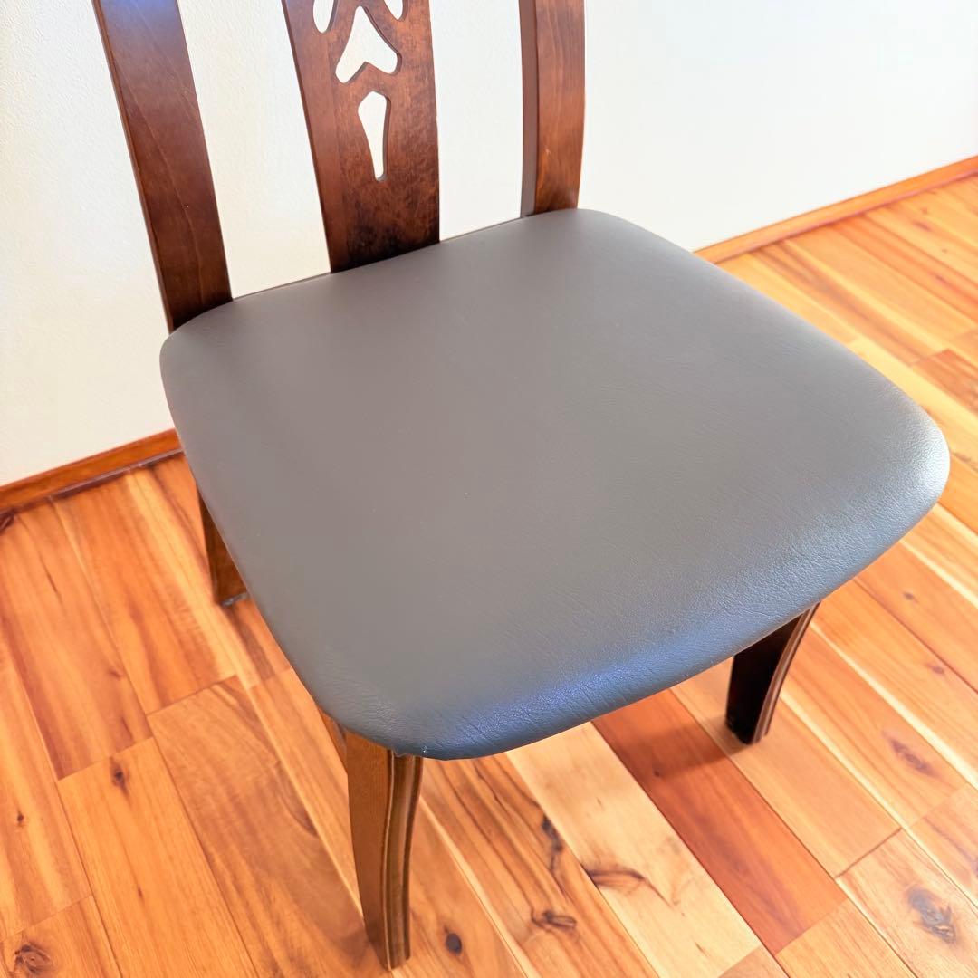 ①カリモク　ダイニングチェア　木製　karimoku 椅子　イス　コロニアル