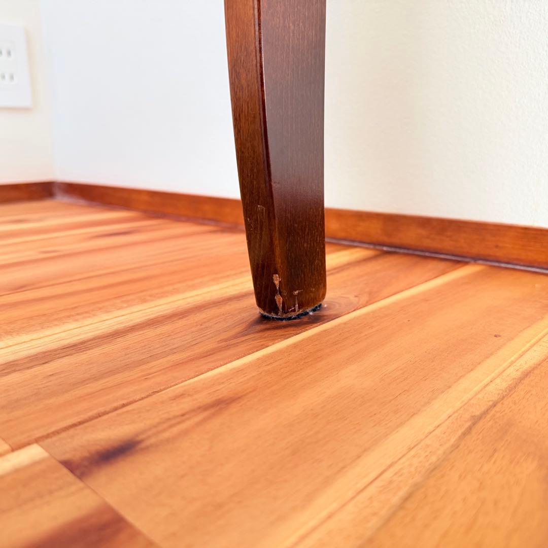 ①カリモク　ダイニングチェア　木製　karimoku 椅子　イス　コロニアル