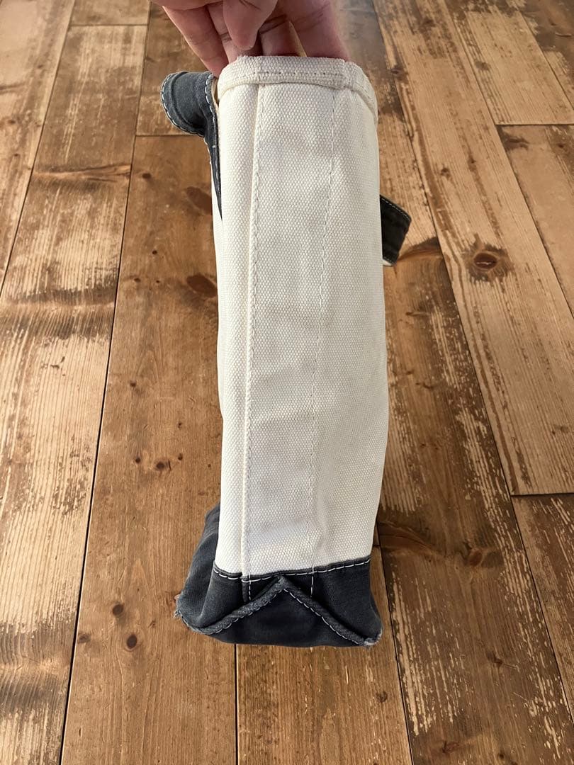 Begin L.L.Bean REMI RELIEFシリンダーバッグ スミ黒