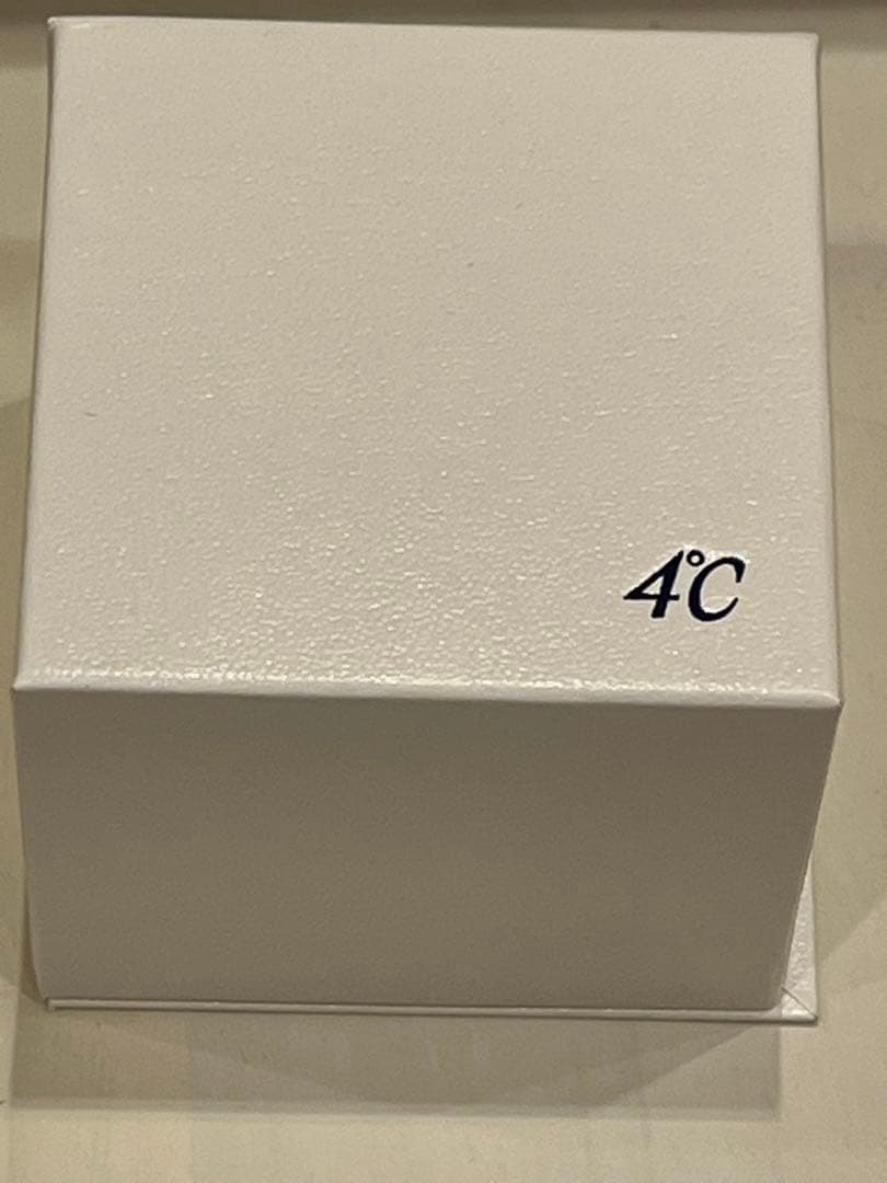 未使用・美品　4℃ Pt850 2連ブレスレット