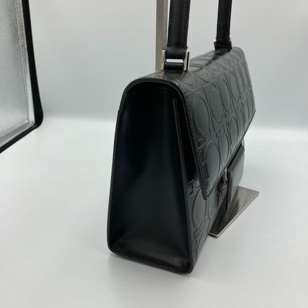 ！新品同然！　サルヴァトーレ　フェラガモ　ガンチーニ　ハンドバック　レザー