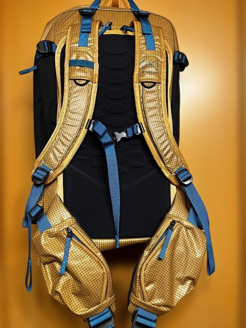 Burton [ak]® ディスパッチャー 35L バックパック