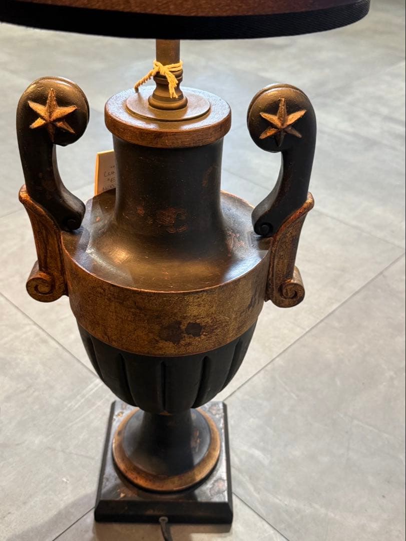 LUME 古典的な黒と金のテーブルランプ2点セット