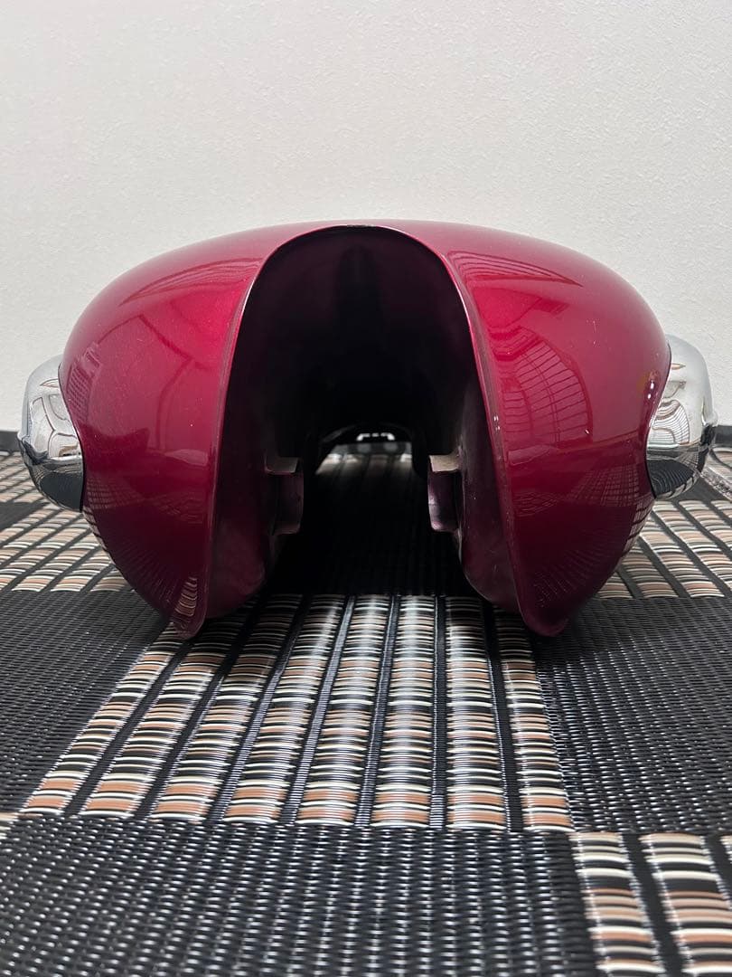 m*9様 W400純正タンク