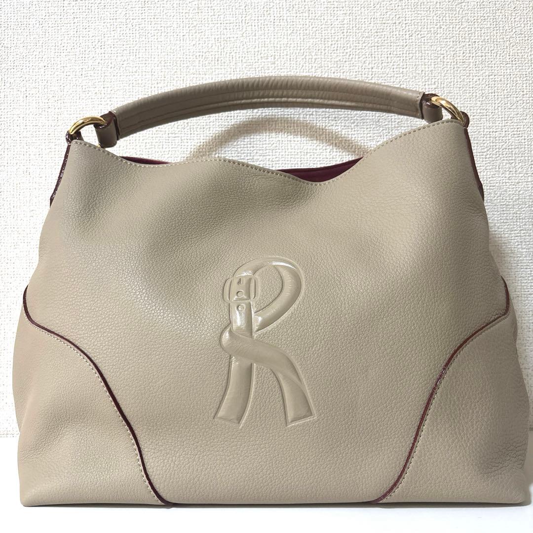 ロベルタディカメリーノ　ショルダーバッグ　バッグ　ワンショルダー