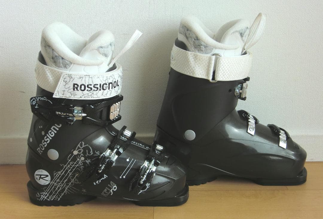 ■12月・1月限定■送料無料■ロシニョール女性用スキーセット■149/24.5■