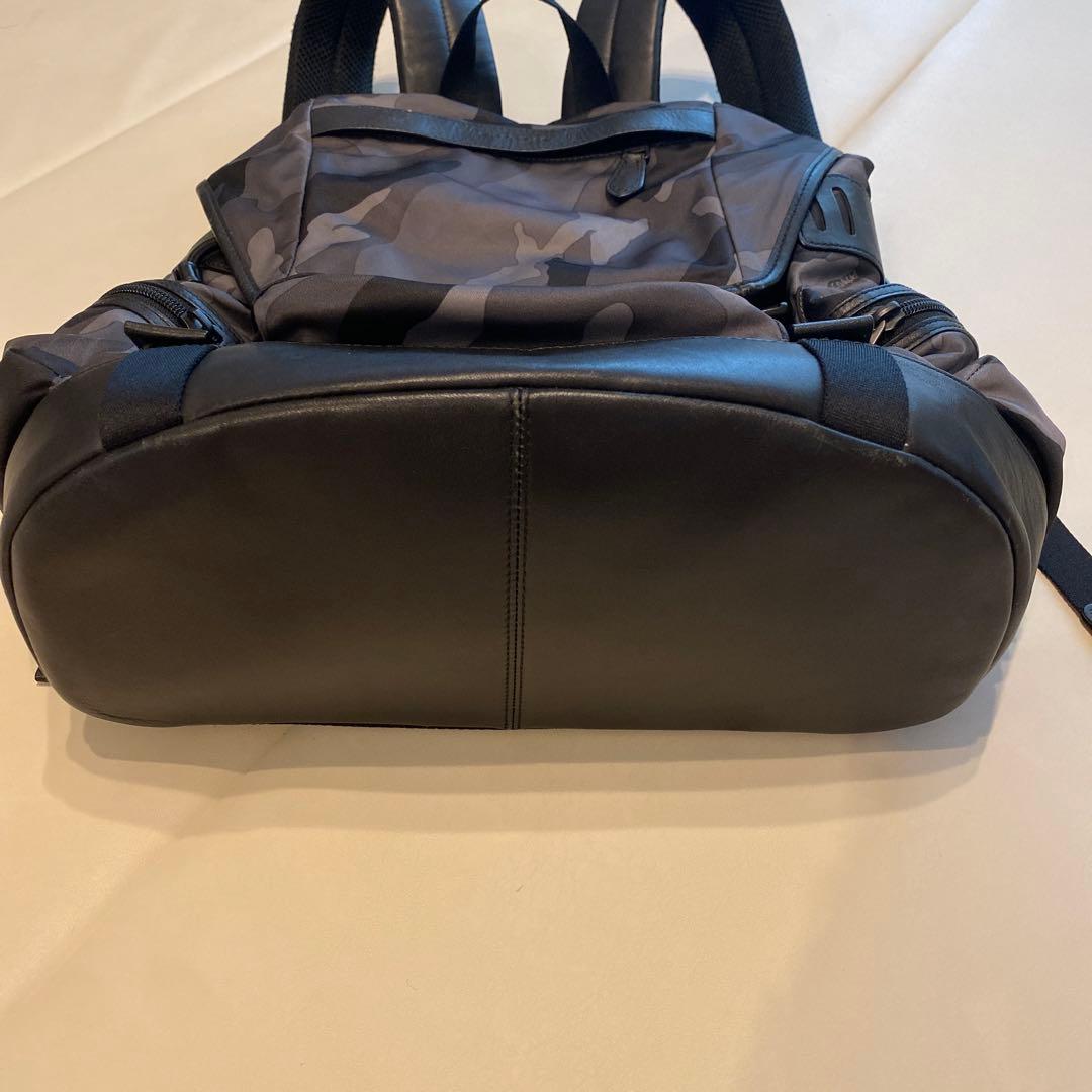 【COACH】ブラック×グレー 迷彩柄リュックサック