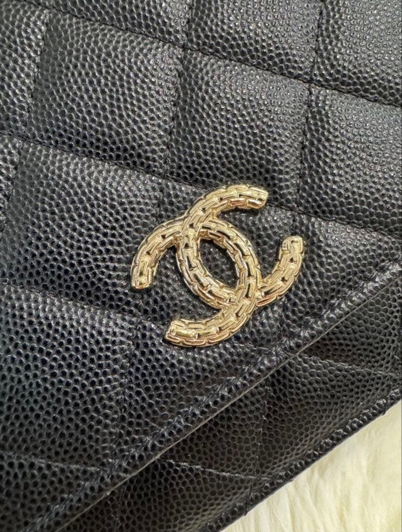 ®️　シャネル　チェーンウォレット