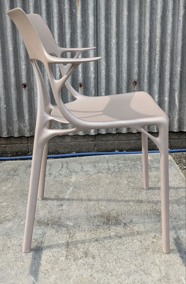 Kartell　A.I.　カルテル　フィリップ・スタルク　エーアイ　チェア